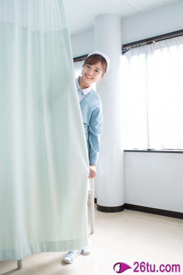 她越哭他撞得越凶