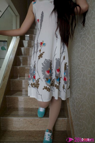 王莉的老公简历